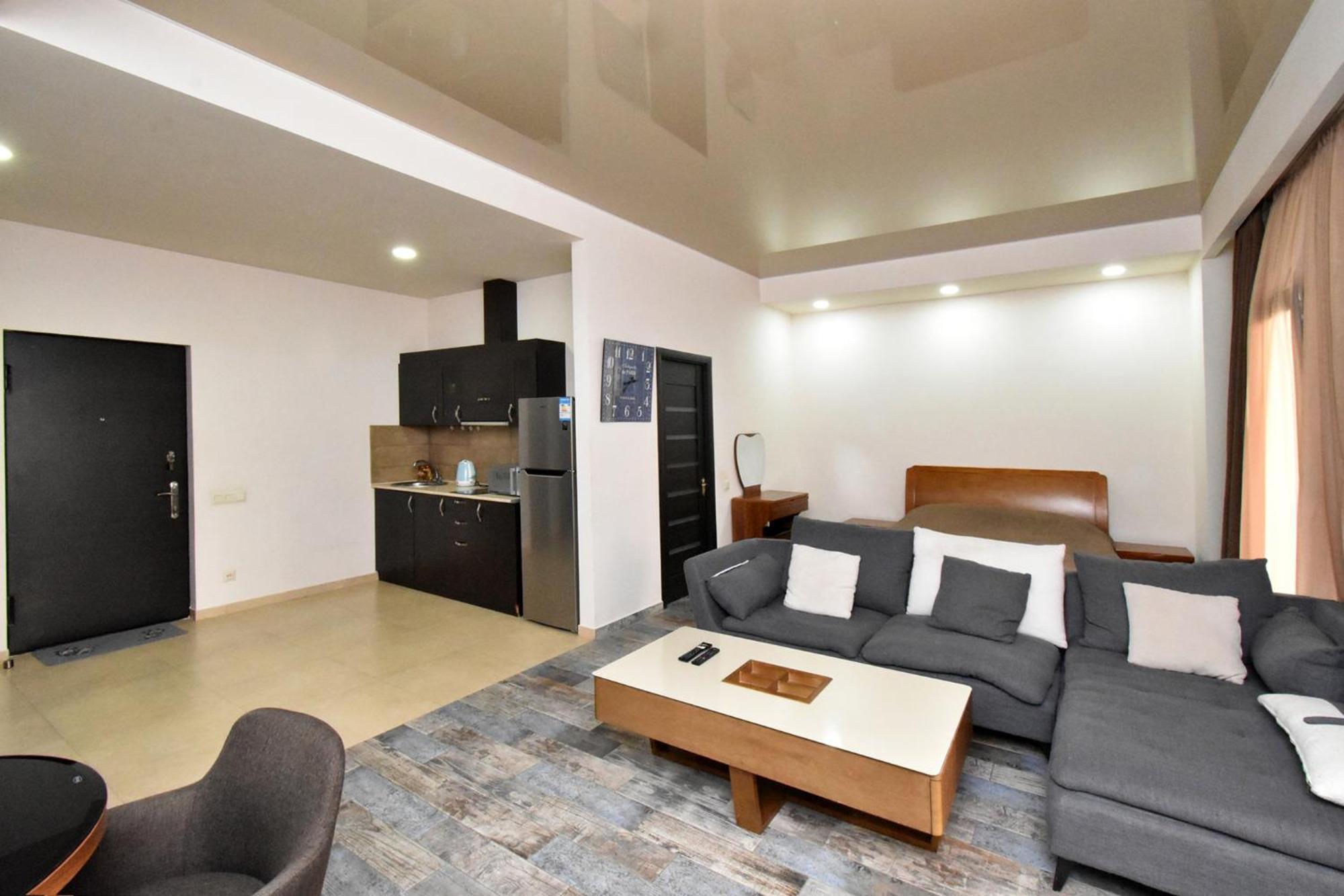 Yars Apartments Γιερεβάν Εξωτερικό φωτογραφία